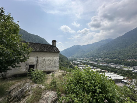 Bellissimo scorcio visto dall'Oratorio di S.Ambrogio (foto L. Bettosini)