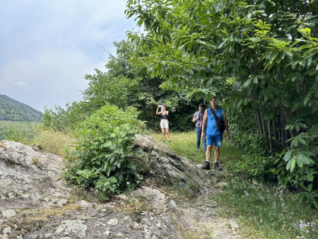 In cammino (foto L. Bettosini)